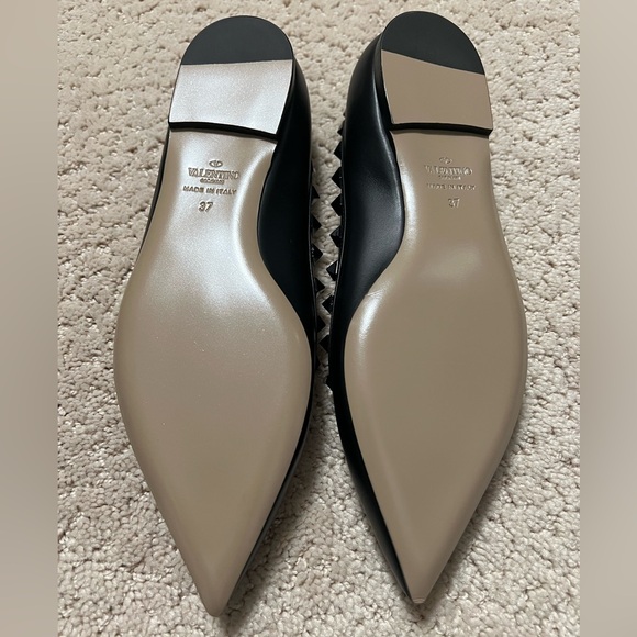 Valentino Garavani Rockstud Leather Flats - Picture 2 of 5